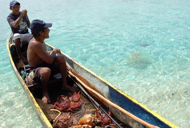 Viajes a Panama | Pescadores en el Caribe